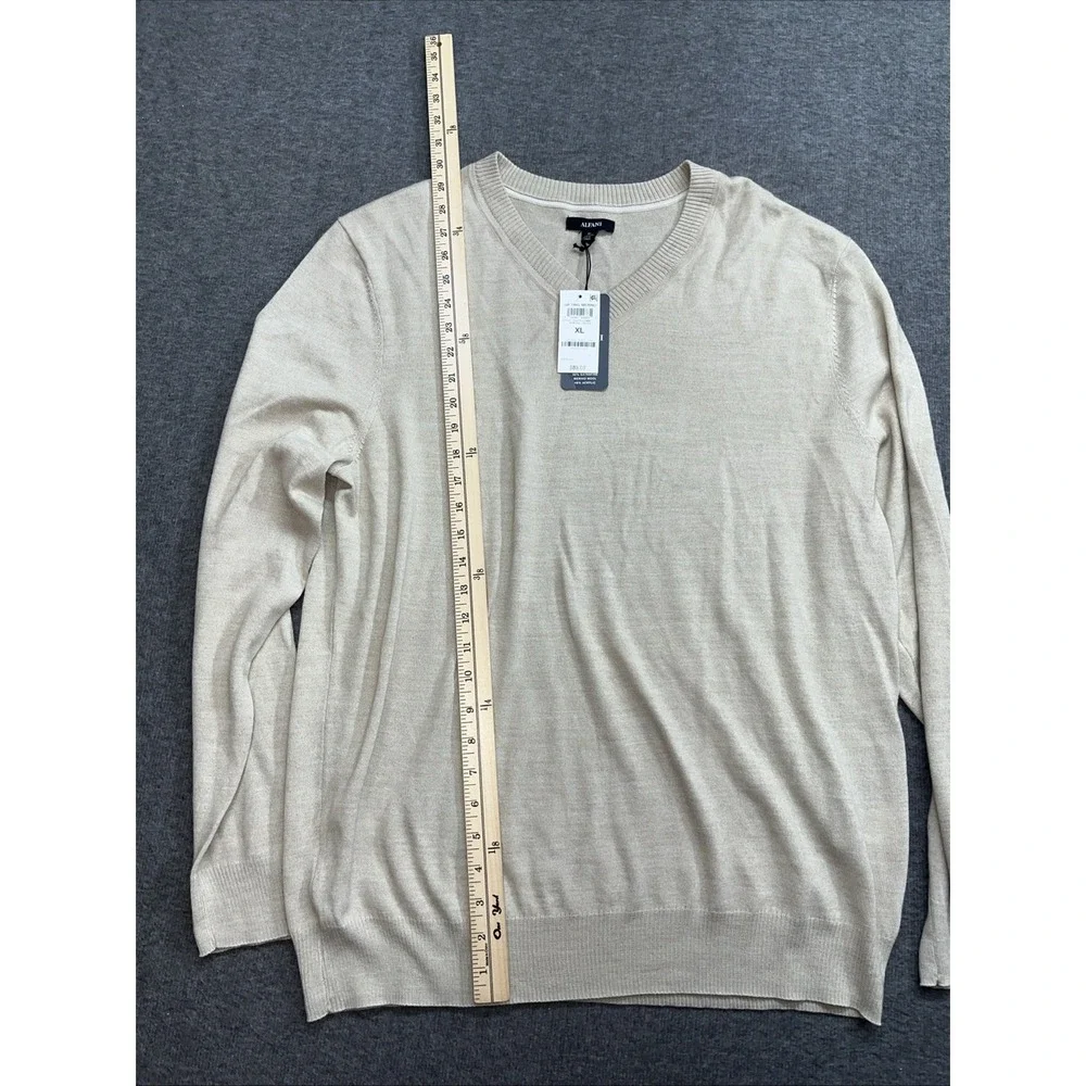 Alfani men's sweater size XL Extra fine Merino wool blend almond‎ crush NWT